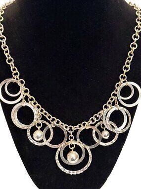 Modernist Silver Tone Concentric Circle Bib Statement Necklace - Textured Rings